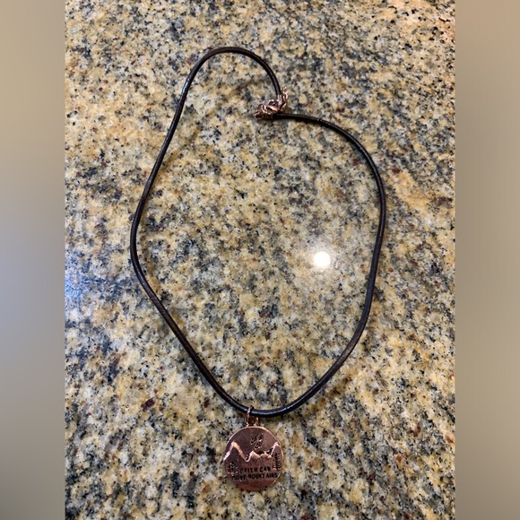 Women’s mountain necklace faux leather chain faith can move mountains necklace - Picture 3 of 5
